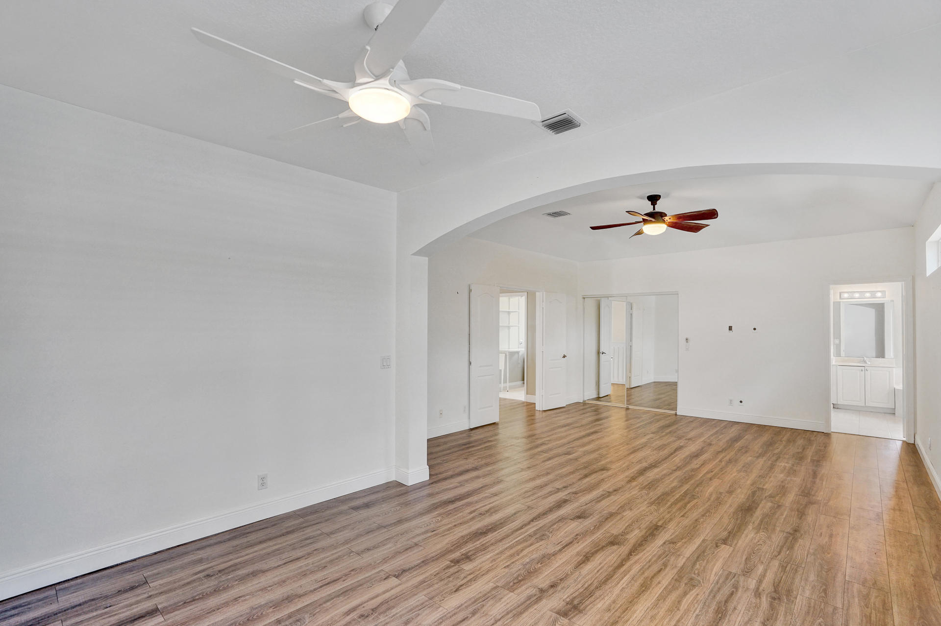 9644 Vineyard Court Boca Raton, FL 33428 - Photo 23 of 46 6D3A4534-9317-46EA-95EE-ACD87CD32788