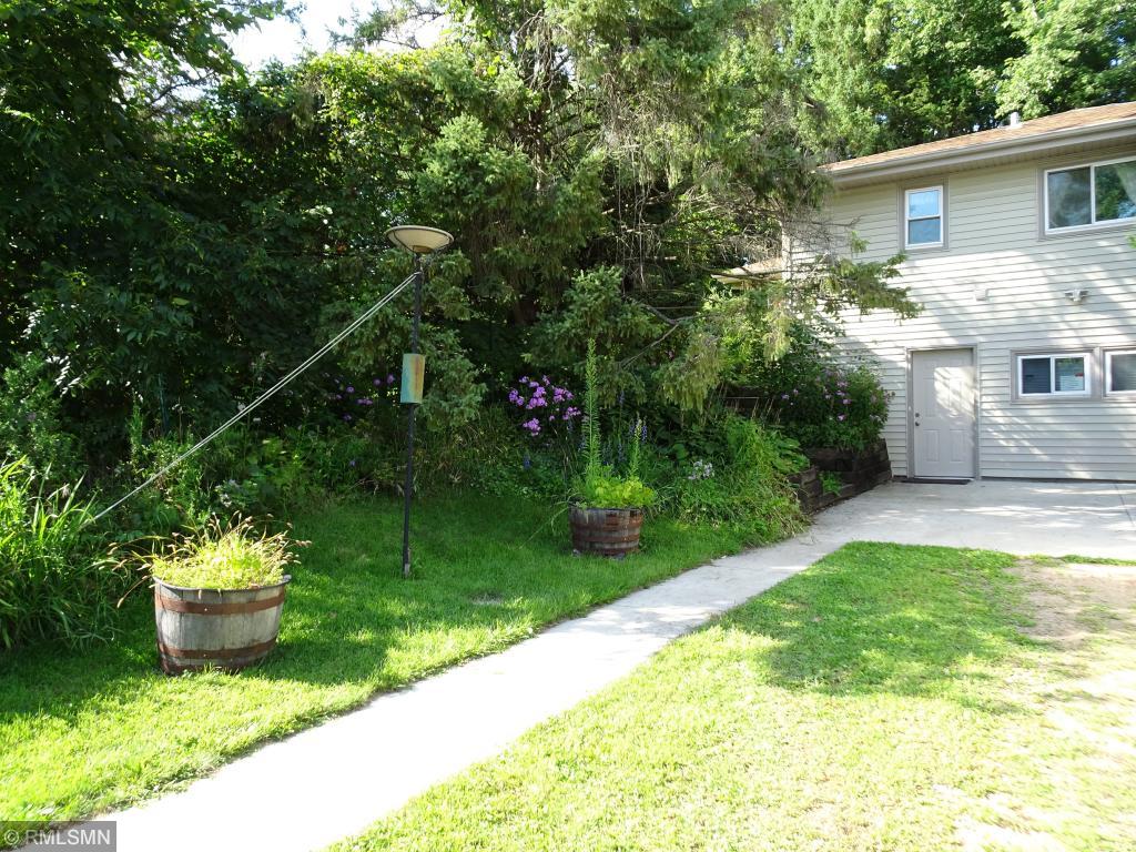 25 Game Farm Road North Independence, MN 55359 - Photo 3 of 16