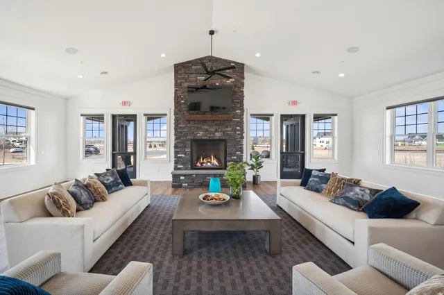 $558,290 | 7590 Swan Street, Lino Lakes, MN 55038