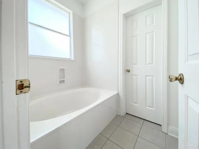 $2,800 | 13528 Perdido Key Drive, Perdido Key, FL 32507