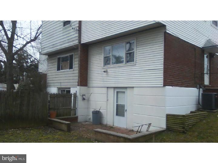 9019 Eastview Road Philadelphia, PA 19152 - Photo 3 of 25 Gallery Image 3