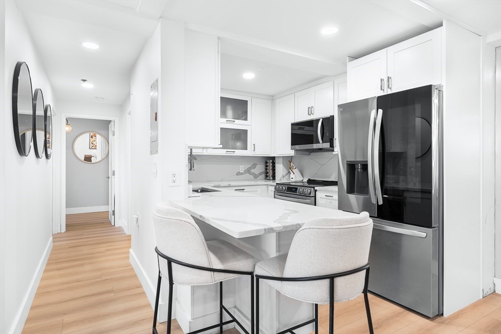 357 Commercial Street, Unit 206 Boston, MA 02109 - Photo 6 of 23