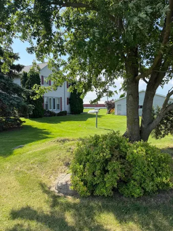 $329,900 | 15251 West Coffman Road, Forreston, IL 61030