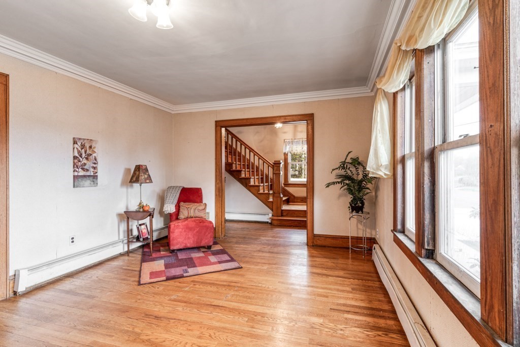 218 Island Pond Road Springfield, MA 01118 - Photo 11 of 42