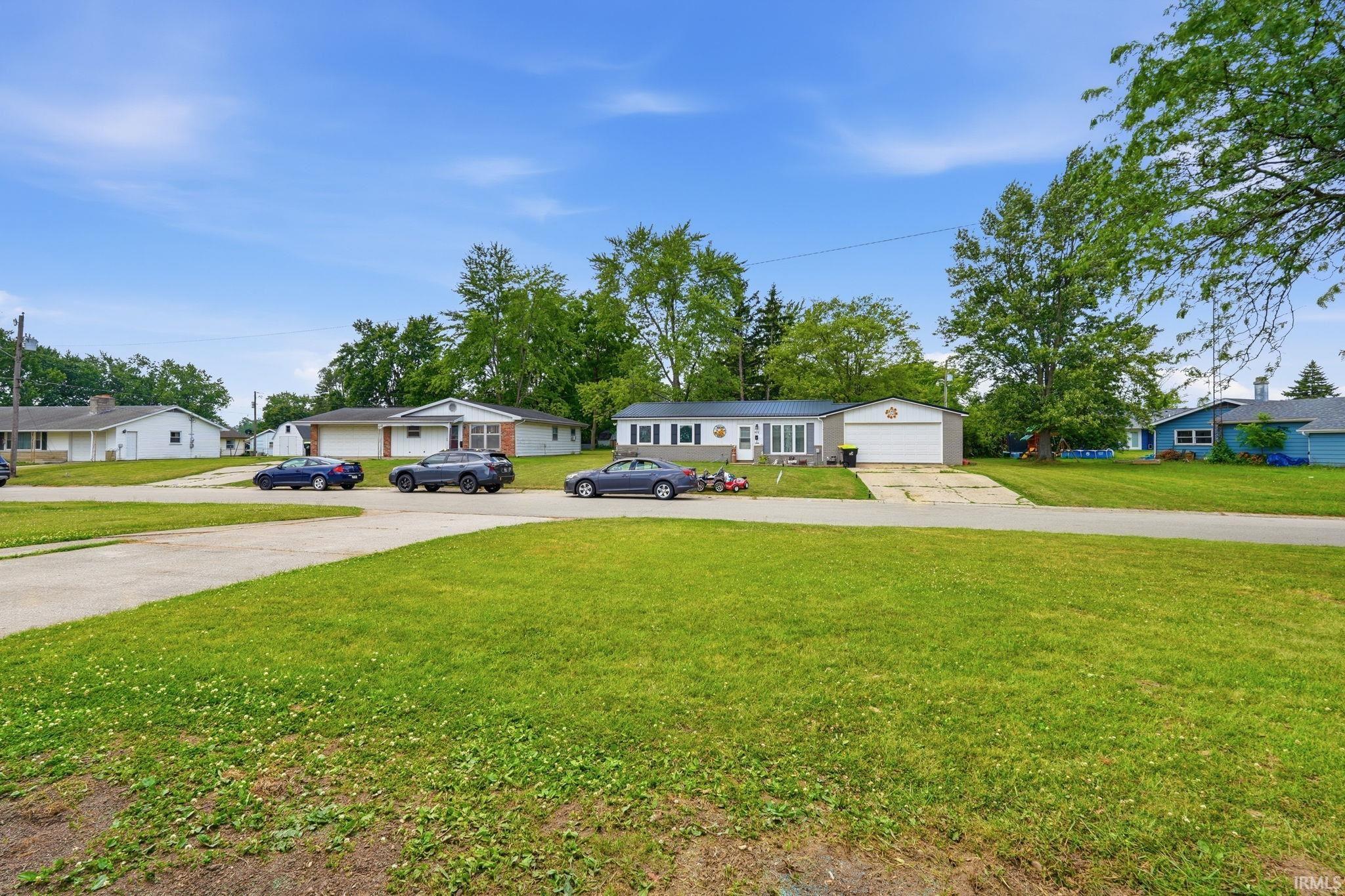 373 North Park Lane Butler, IN 46721 - Photo 8 of 50
