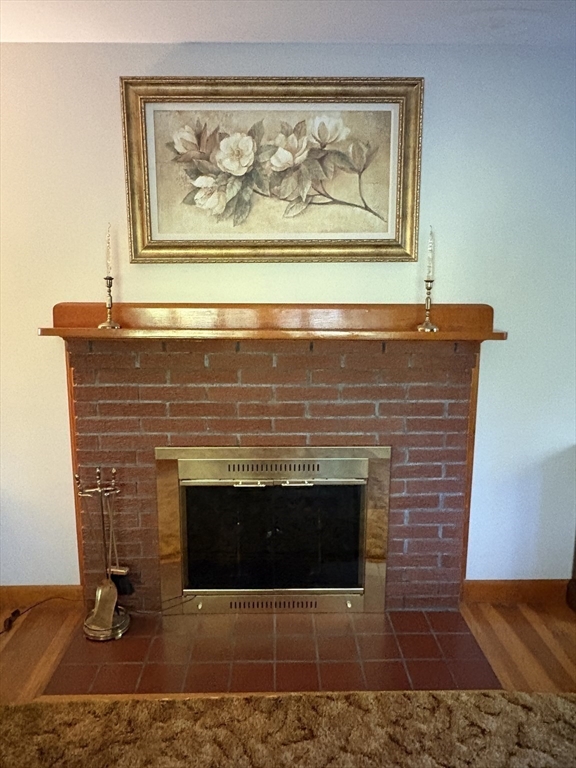 11 Highland Avenue Clinton, MA 01510 - Photo 4 of 25