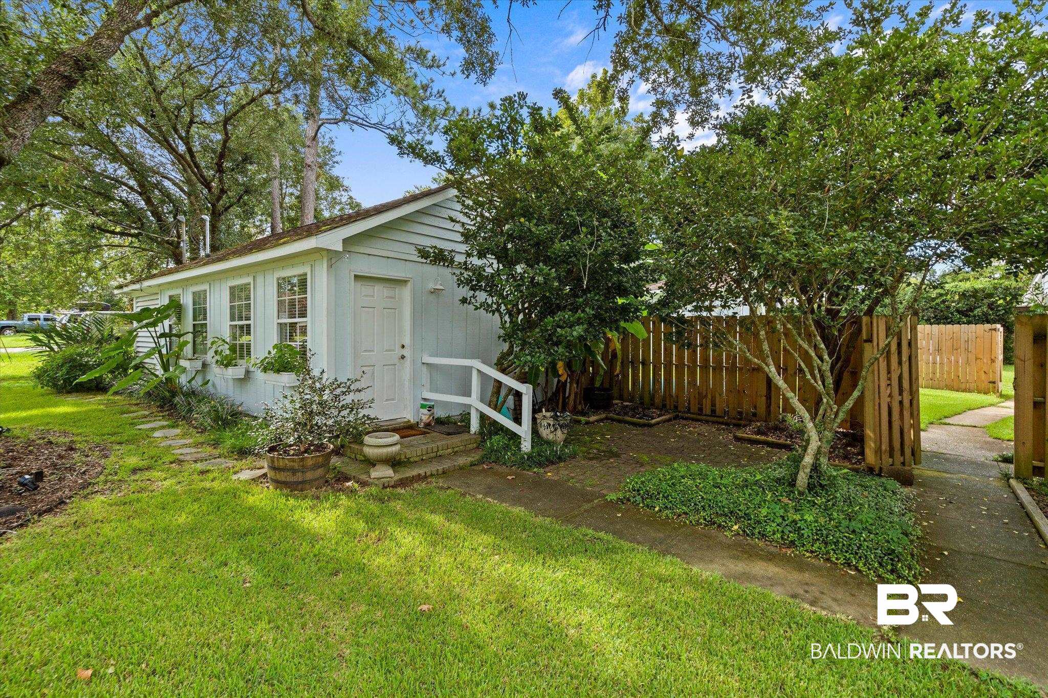 8800 Nichols Avenue Extension Fairhope, AL 36532 - Photo 22 of 31
