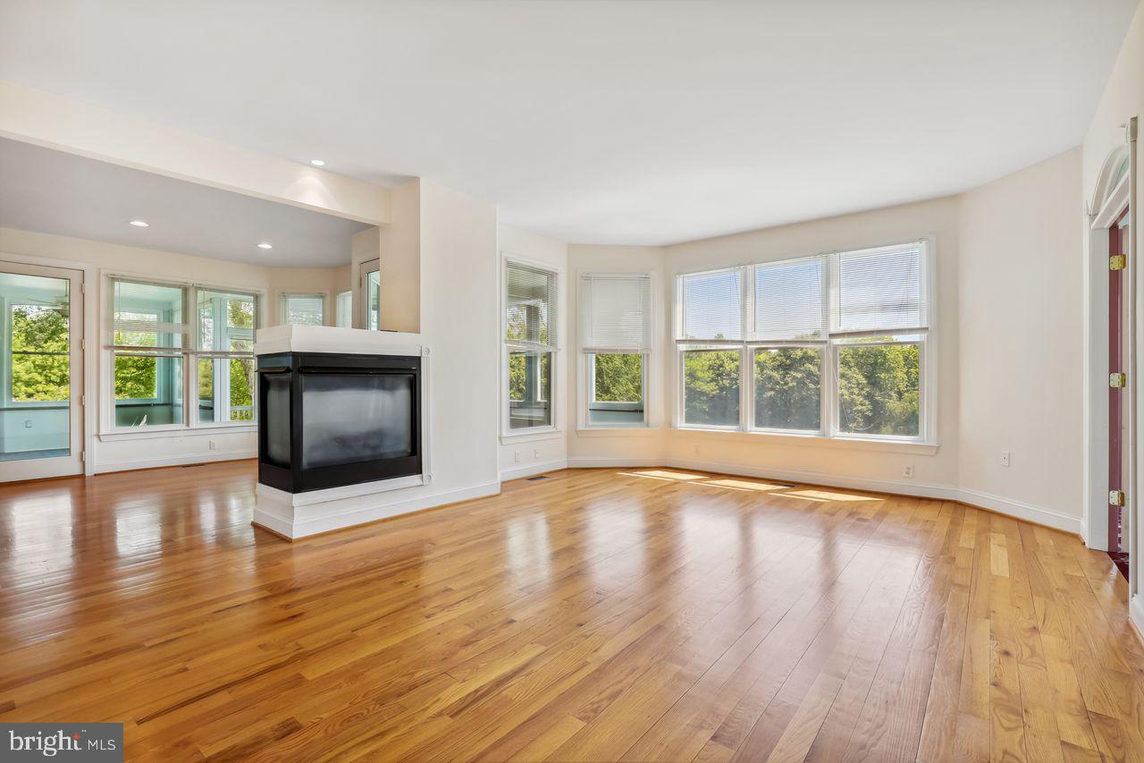 5821 Cabbage Spring Road Mount Airy, MD 21771 - Photo 6 of 39 Family Room