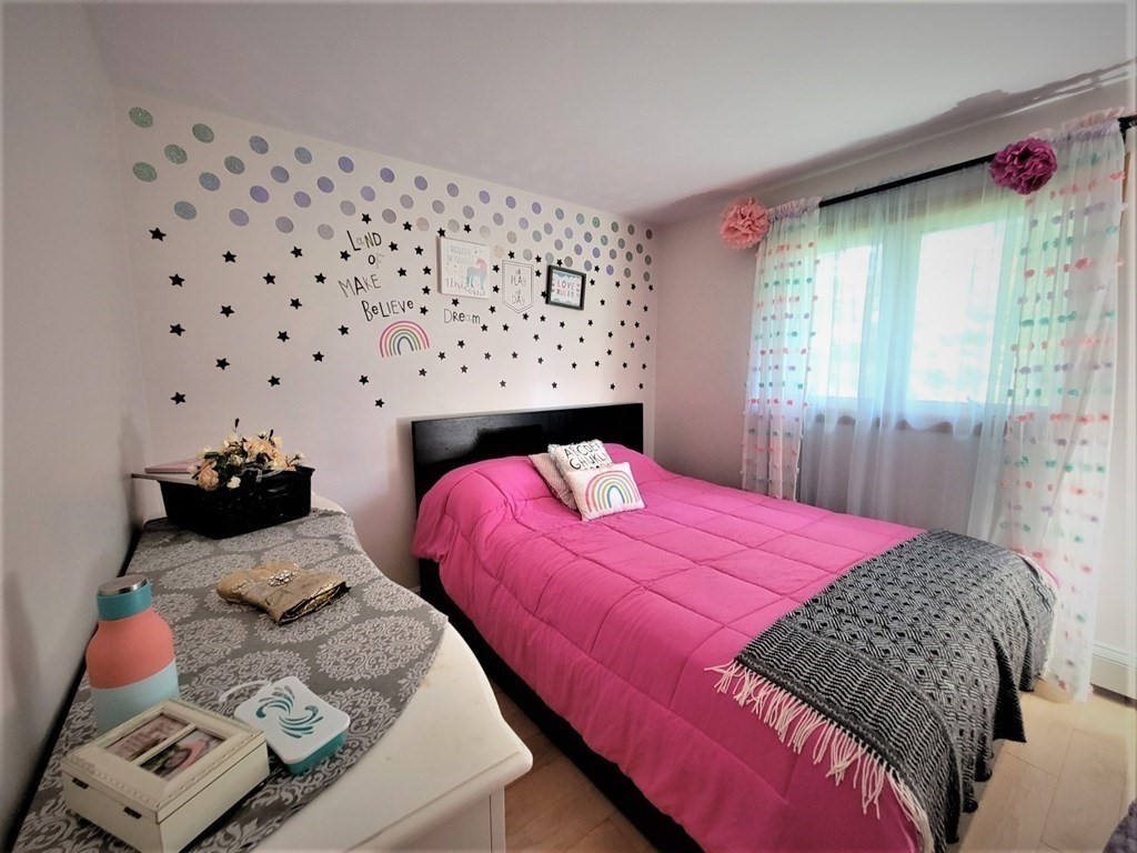 8 Birchwood Road Worcester, MA 01609 - Photo 18 of 24 Gallery Image 18