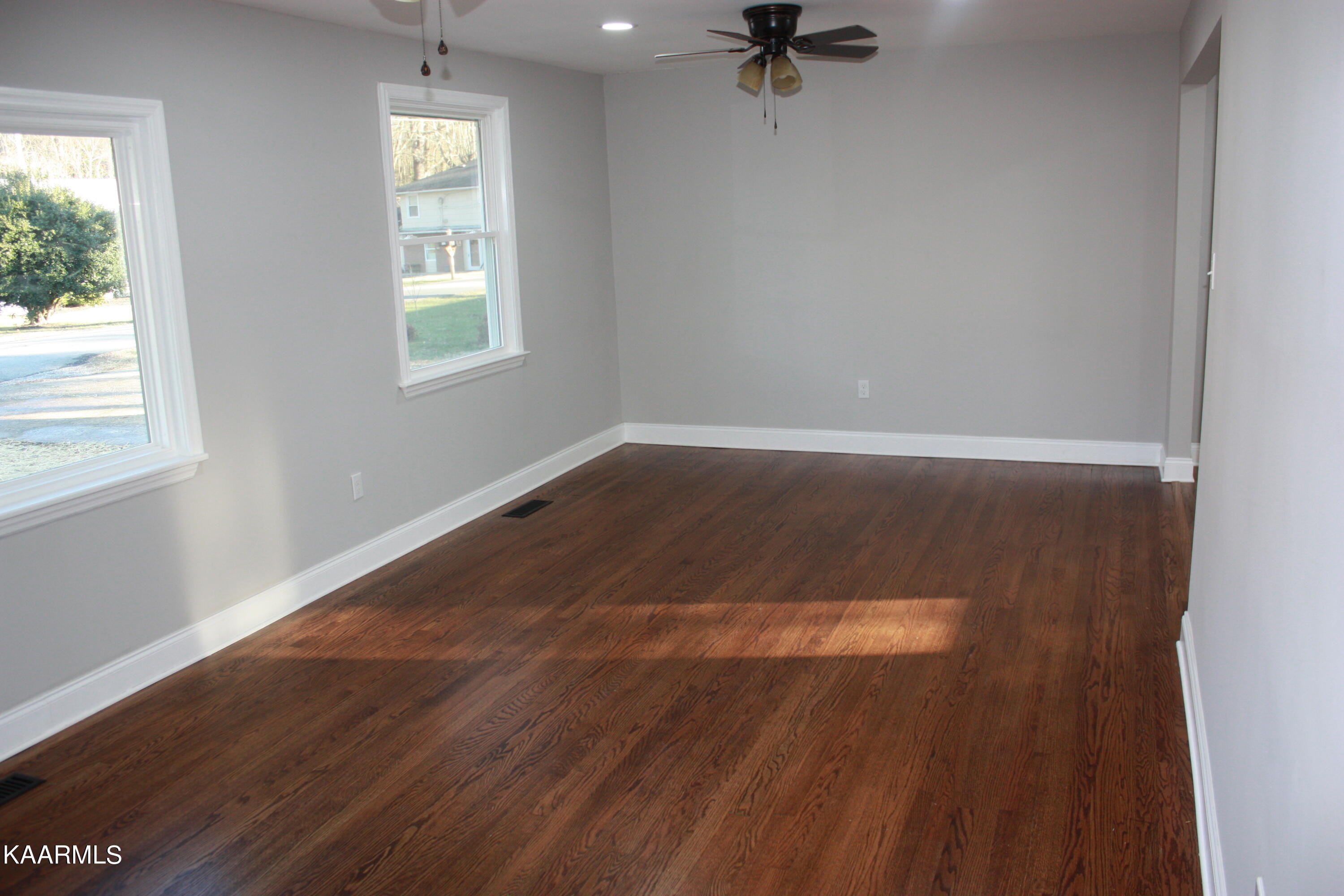 5717 Cilla Road Knoxville, TN 37920 - Photo 13 of 32 IMG_2455
