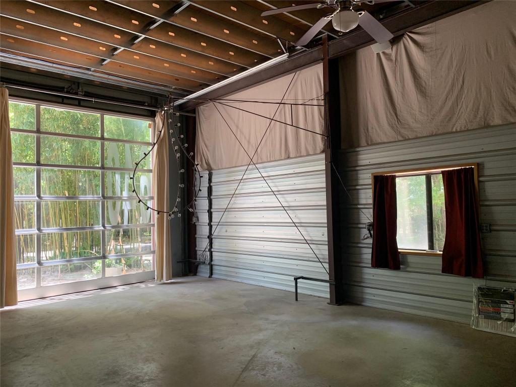 640 Tillery Street Austin, TX 78702 - Photo 16 of 22 a view of under construction area and windows
