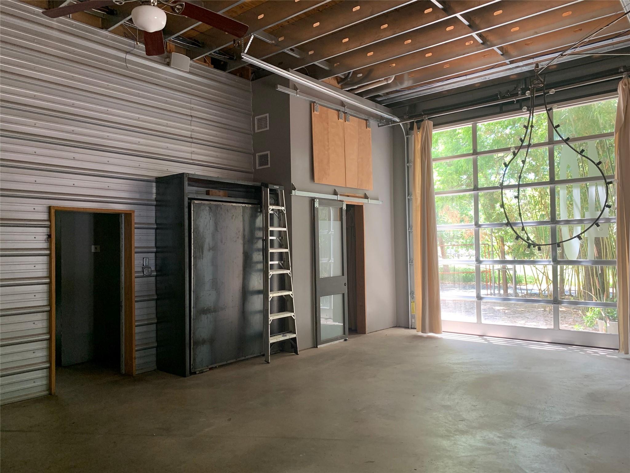 640 Tillery Street Austin, TX 78702 - Photo 17 of 22