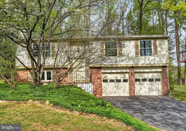 $709,890 | 5914 Freds Oak Road, Burke, VA 22015