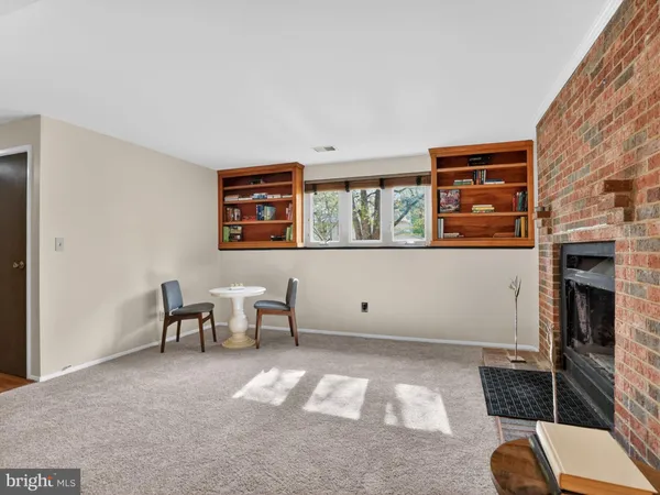 $709,890 | 5914 Freds Oak Road, Burke, VA 22015