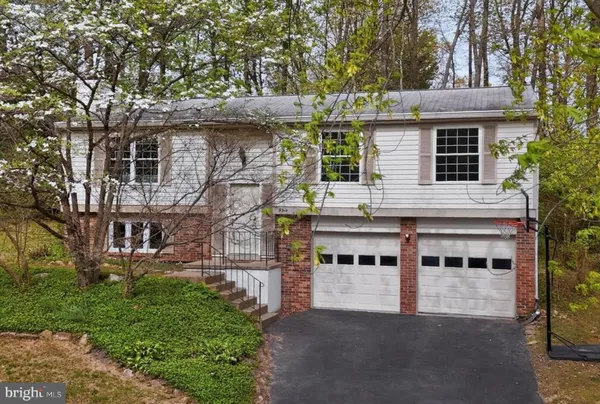 $709,890 | 5914 Freds Oak Road, Burke, VA 22015