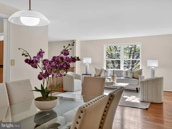 $709,890 | 5914 Freds Oak Road, Burke, VA 22015