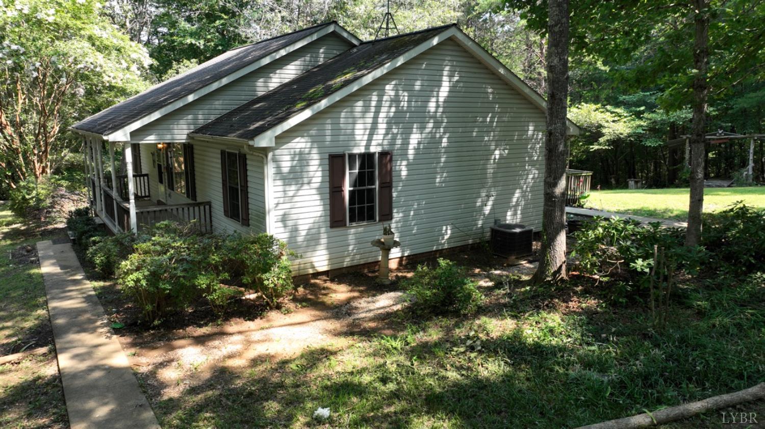 299 Sunset Ridge Drive Farmville, VA 23901 - Photo 12 of 38 a view of a house with a yard