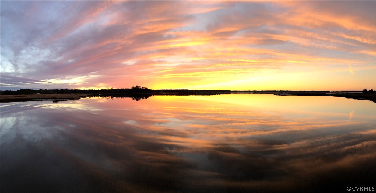 5741 Mobjack Road Gloucester, VA 23061 - Photo 49 of 49 Stunning sunset over the Ware River