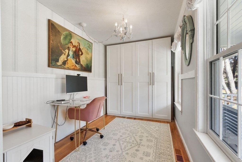 41 Flagg Road Westford, MA 01886 - Photo 6 of 41 Gallery Image 6