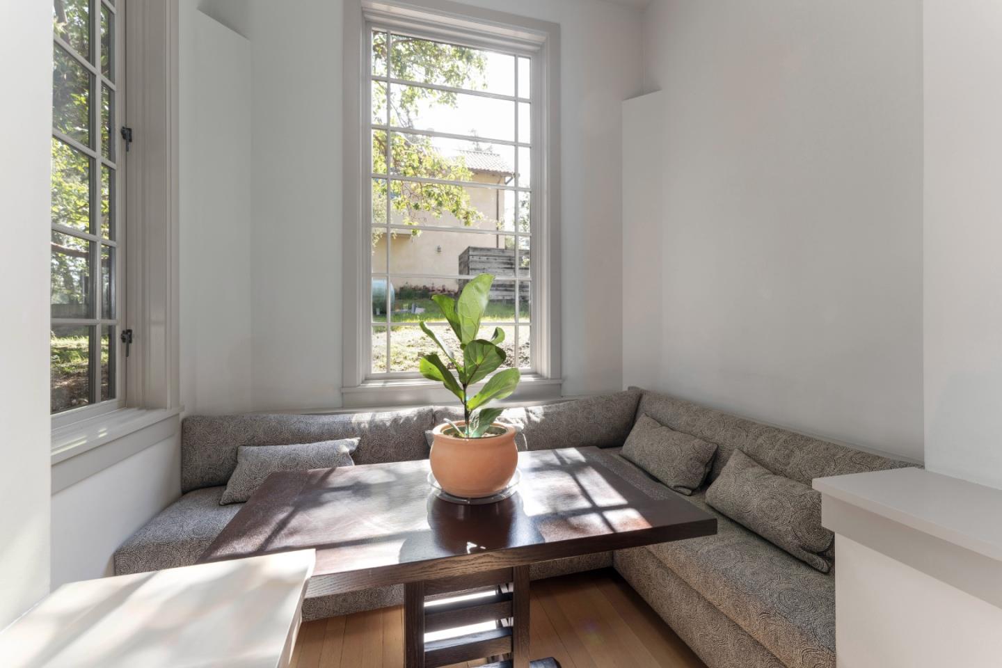 1090 Bear Gulch Road Woodside, CA 94062 - Photo 11 of 46