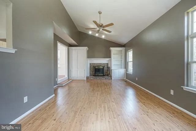 $439,000 | 12 Militia Hill Road, Sicklerville, NJ 08081