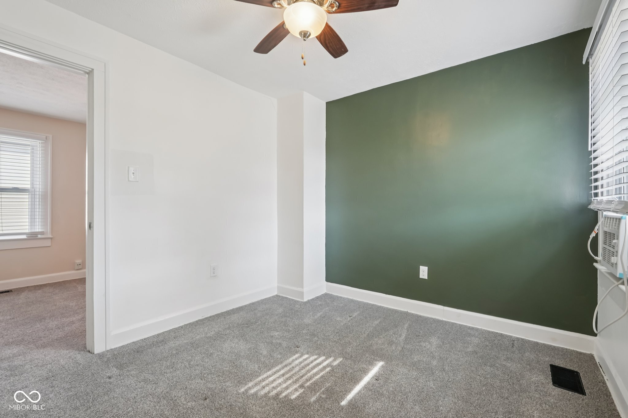 3020 South Mooresville Road Indianapolis, IN 46221 - Photo 15 of 37