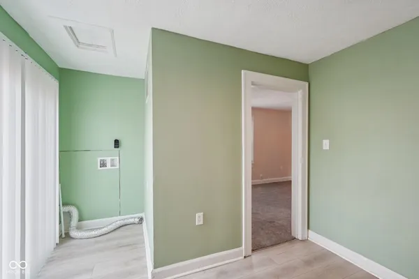 $135,000 | 3020 South Mooresville Road, Indianapolis, IN 46221