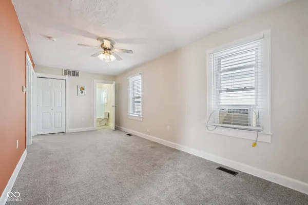 $135,000 | 3020 South Mooresville Road, Indianapolis, IN 46221