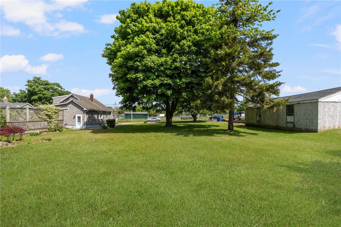 37 Reservoir Road Middletown, RI 02842 - Photo 35 of 39 Rear of Lot 31