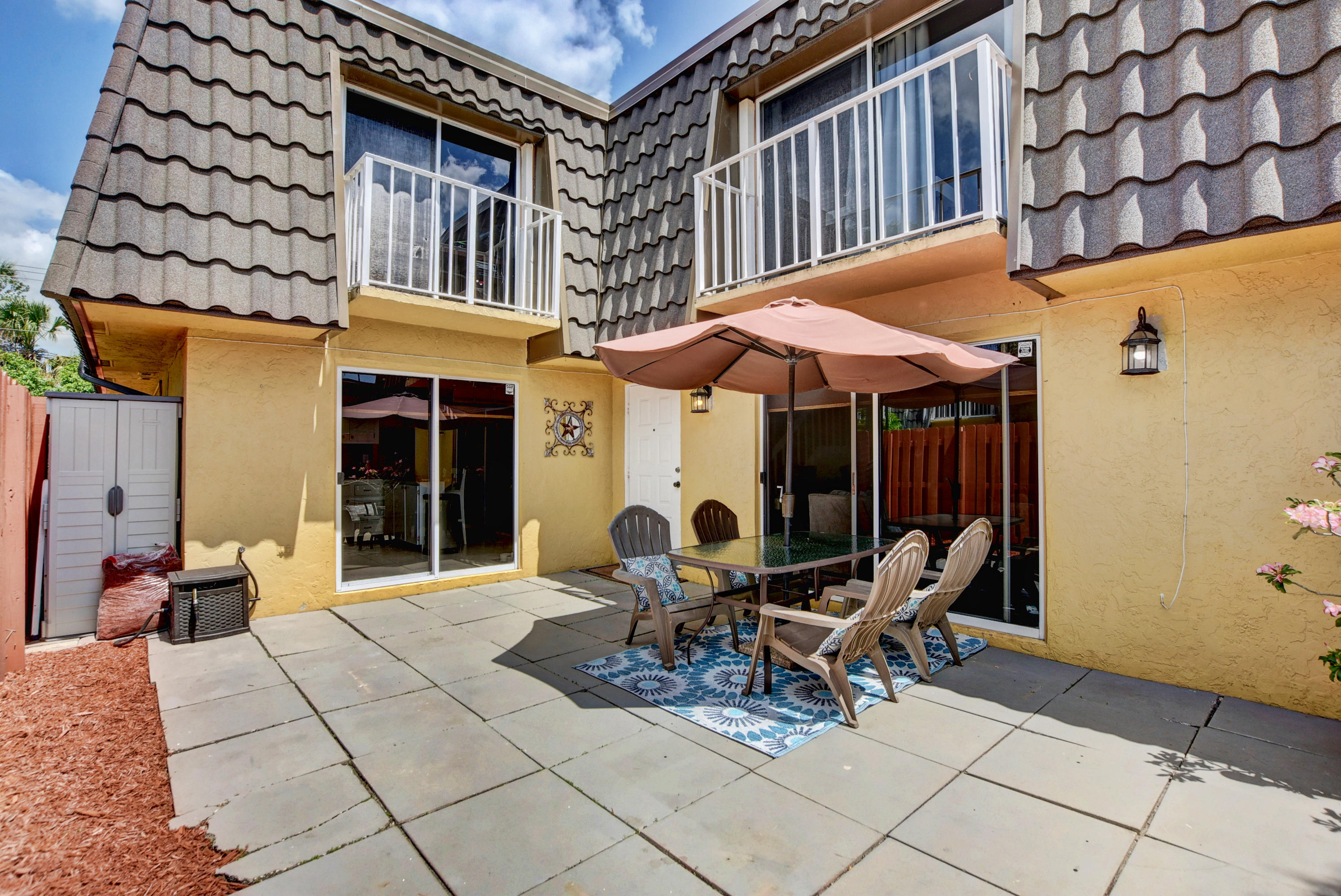 22204 Boca Rancho Drive, Unit A Boca Raton, FL 33428 - Photo 4 of 27 Porch