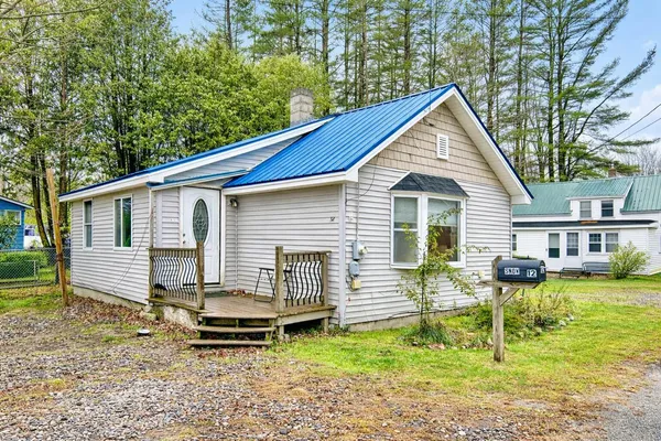 $179,900 | 12 Skillin Avenue, Norway, ME 04268