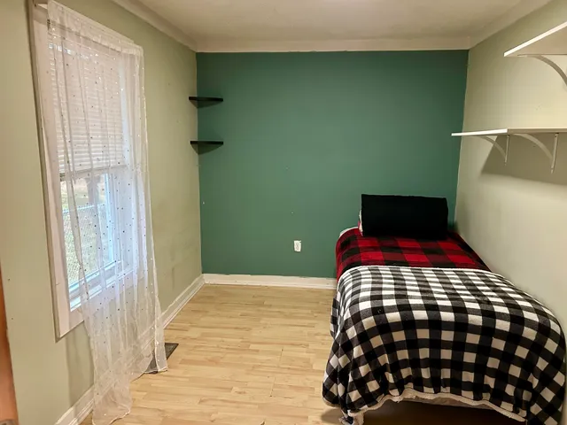 $187,500 | 12 Skillin Avenue, Norway, ME 04268