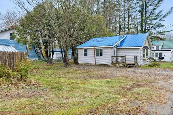 $179,900 | 12 Skillin Avenue, Norway, ME 04268