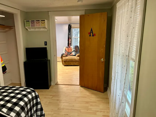 $187,500 | 12 Skillin Avenue, Norway, ME 04268