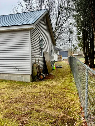 $187,500 | 12 Skillin Avenue, Norway, ME 04268