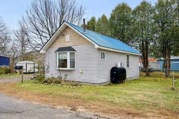 $179,900 | 12 Skillin Avenue, Norway, ME 04268
