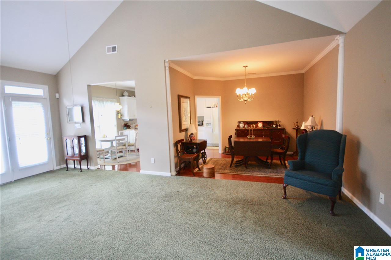 212 Beaver Trail Pelham, AL 35124 - Photo 4 of 20