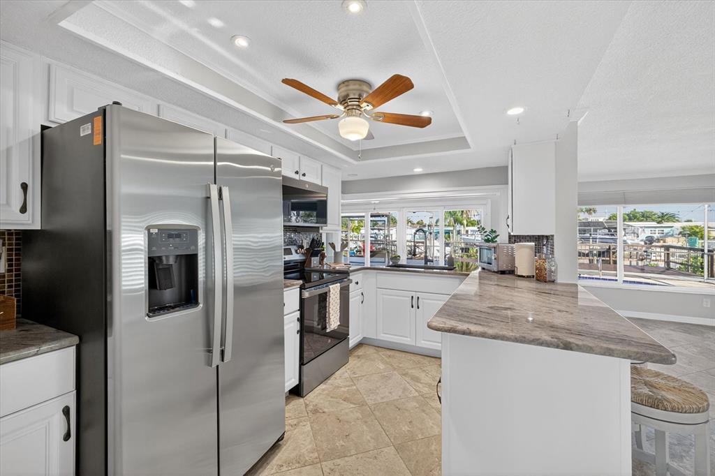 5008 Forecastle Drive New Port Richey, FL 34652 - Photo 12 of 85