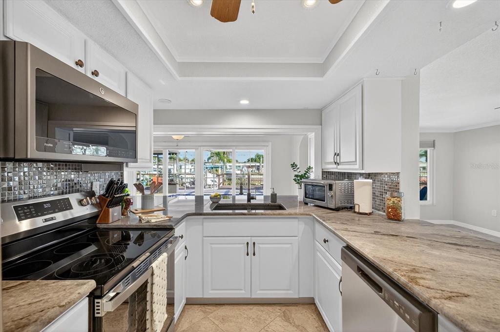 5008 Forecastle Drive New Port Richey, FL 34652 - Photo 13 of 85