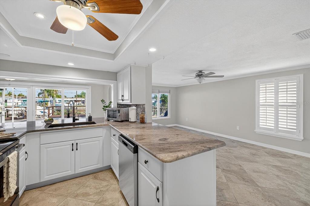 5008 Forecastle Drive New Port Richey, FL 34652 - Photo 14 of 85