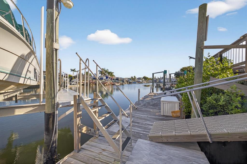 5008 Forecastle Drive New Port Richey, FL 34652 - Photo 45 of 85