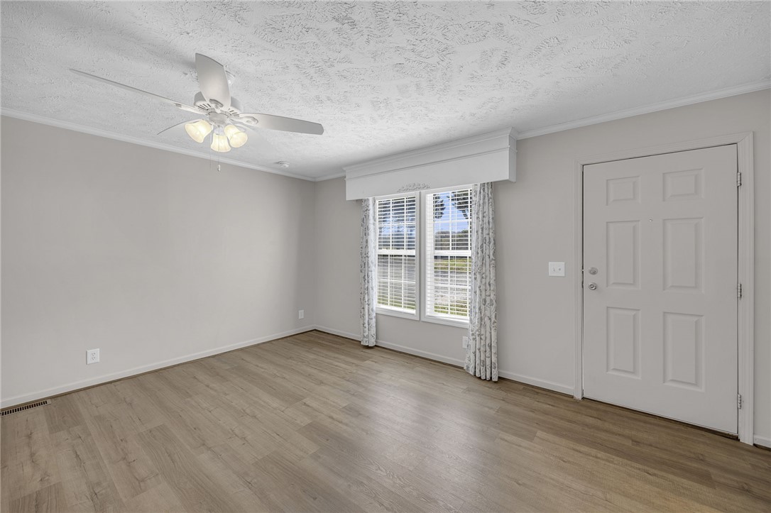 112 Donald Drive Pendleton, SC 29670 - Photo 6 of 36