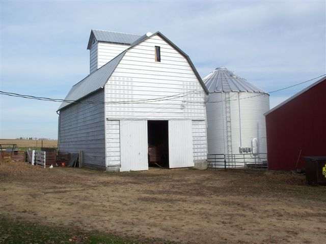28883 Brookville Road Lanark, IL 61046 - Photo 2 of 9 Gallery Image 2