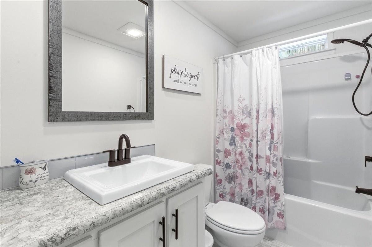 38 Oak Ridge Lane Bennington, VT 05201 - Photo 25 of 26