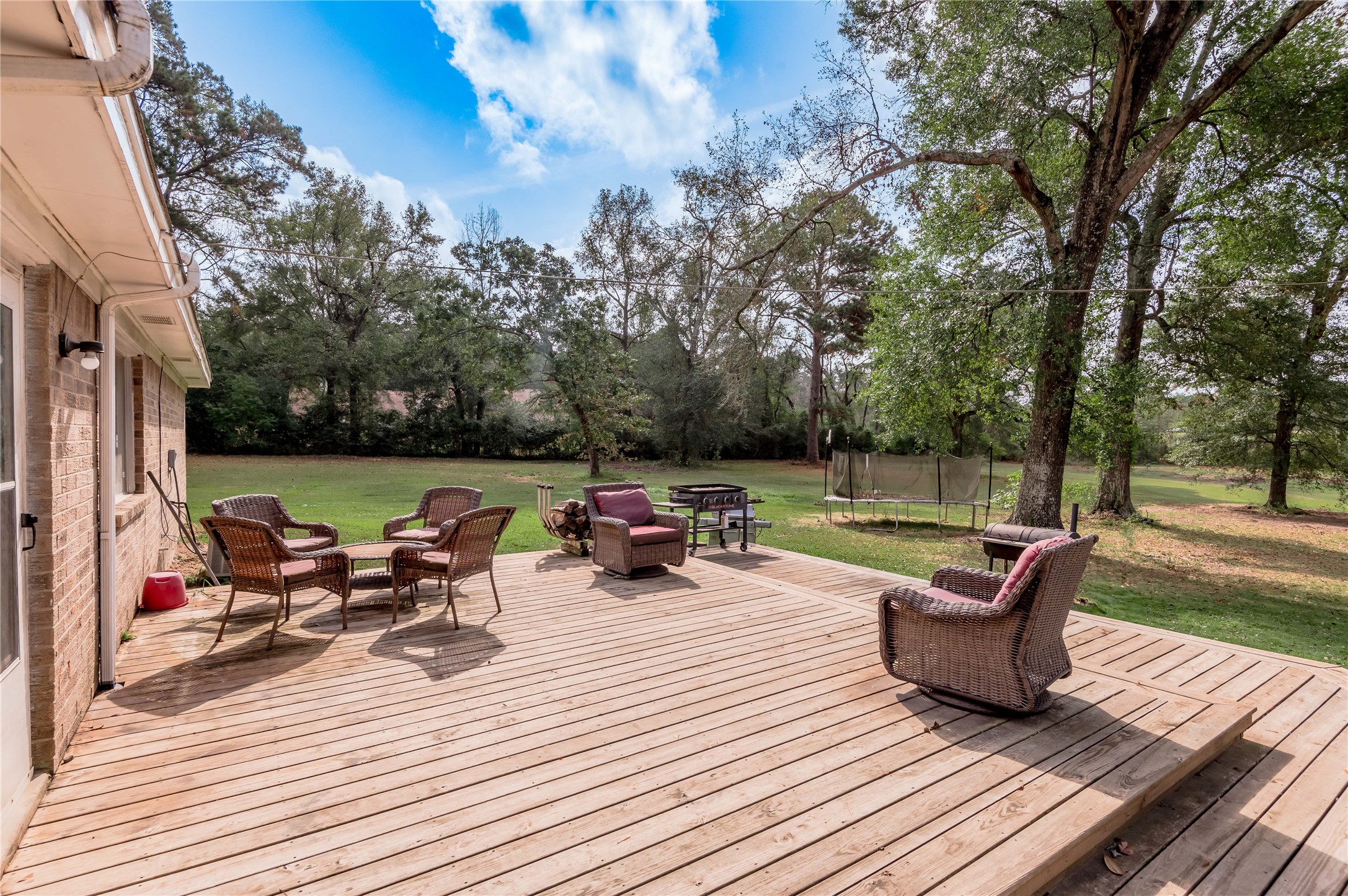 7640 Highway 75 Huntsville, TX 77340 - Photo 7 of 49 Back deck