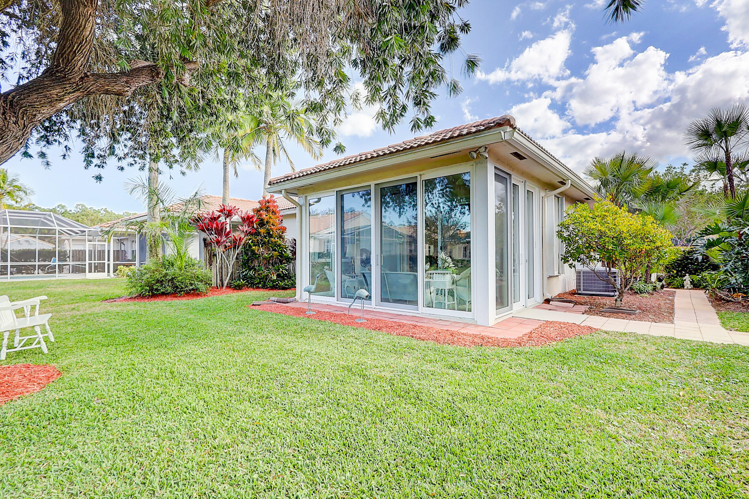6788 Southeast Warwick Lane Stuart, FL 34997 - Photo 26 of 40 Sunporch