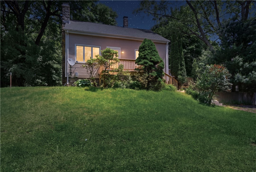 39 West Wrentham Road Cumberland, RI 02864 - Photo 35 of 41 Gallery Image 35