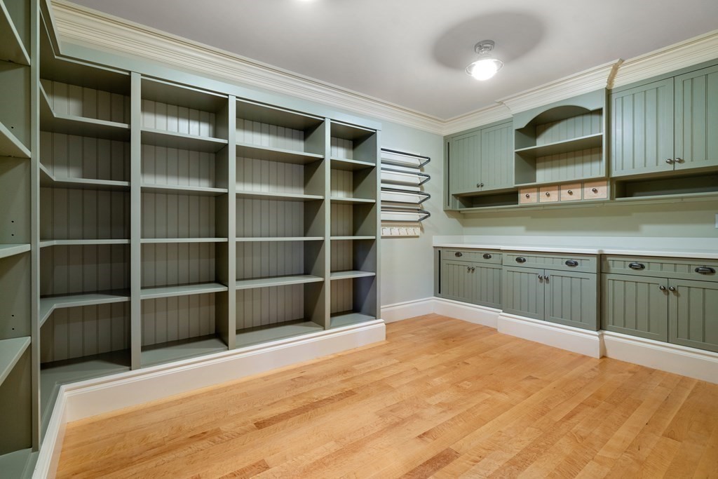 206 Claybrook Road Dover, MA 02030 - Photo 27 of 41