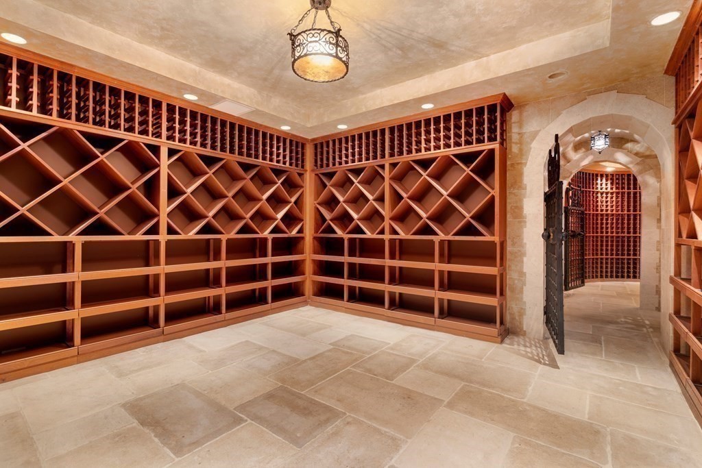 206 Claybrook Road Dover, MA 02030 - Photo 32 of 41