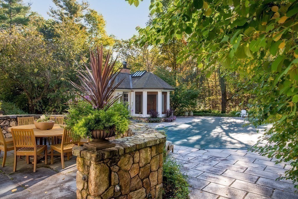 206 Claybrook Road Dover, MA 02030 - Photo 37 of 41